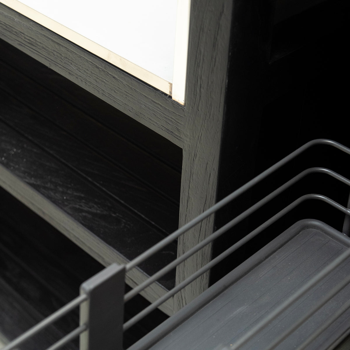 Teak Carbon Line — Armário para Grelhador de 4 Queimadores em Aço Inoxidável Preto com Tampo em Cerâmica